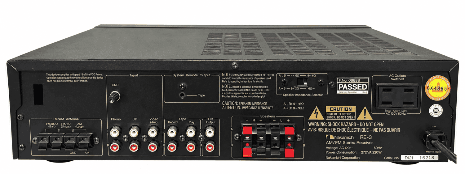 Panel trasero del receptor Nakamichi RE-3